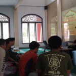 ponpes-assyifa-sagalaherang_pelatihan_memandikan_jenazah